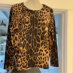THE CASHMERE PROJECT Leopard Crewneck Pullover Sweater Sz Large New Without Tags